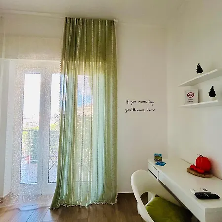 Vivina_081 4* Neapol